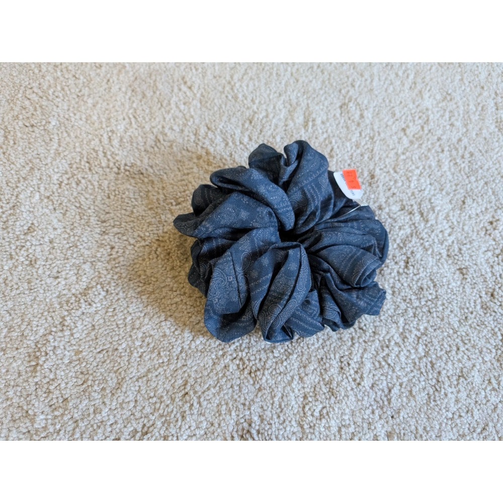 Urban Outfitters Blue Boho Pattern Hair Tie Scrunchie Womens Accessory